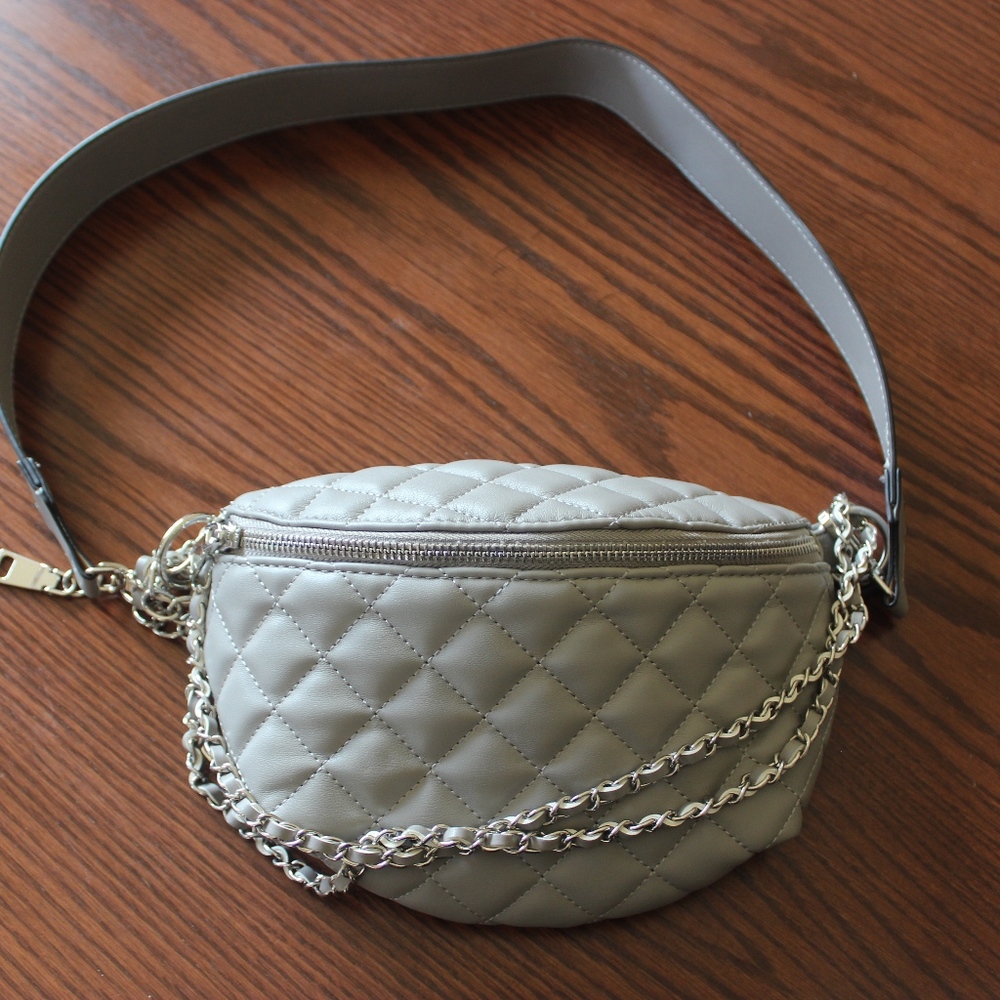 Steve Madden Convertible Belt Bag